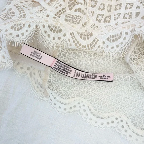 Victoria's Secret Dream Angels Pale Pink Lace Up Bralette with Racerback - Picture 8 of 9